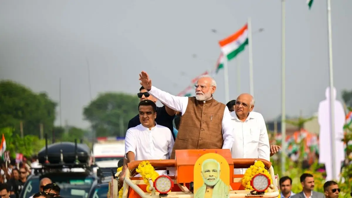 PM Modi Launches Development Projects Worth Over ₹14,000 Crore in Banaskantha, Gujarat