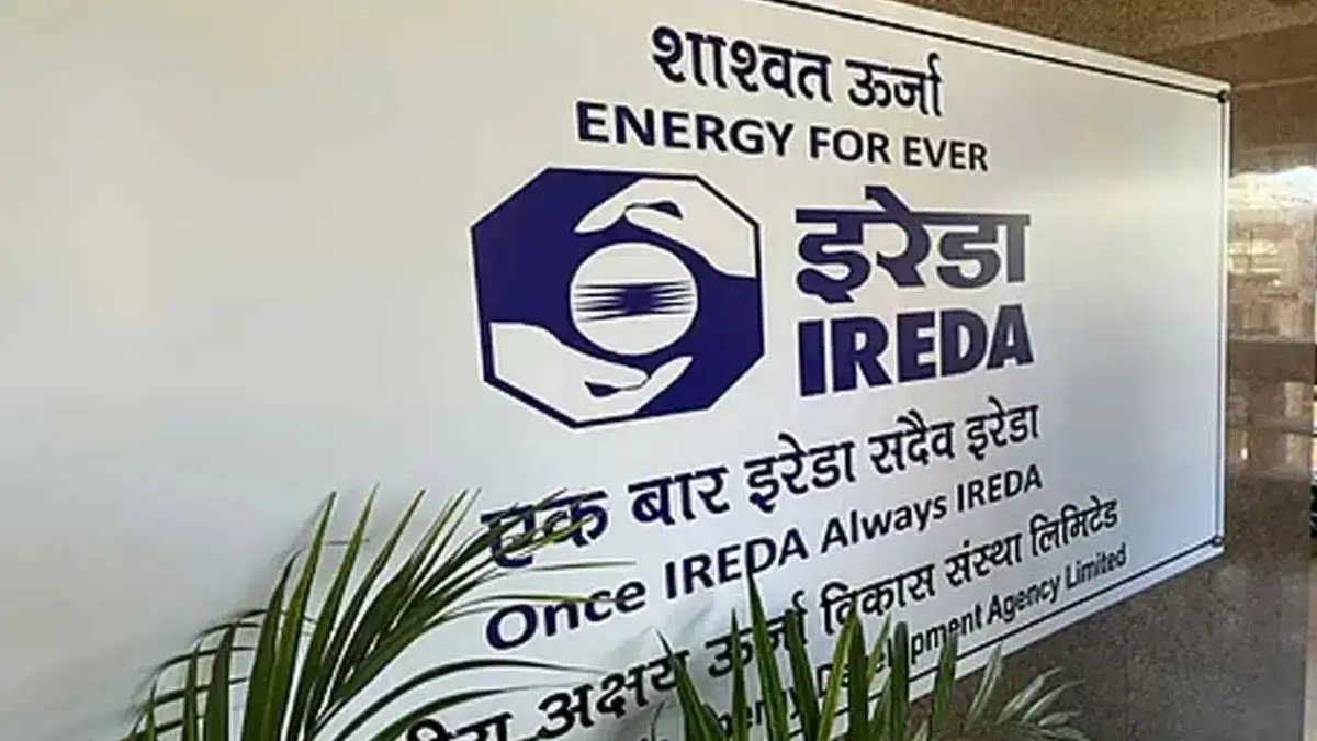 Jatin Kumar Nayak Takes Charge as IREDA Chairman and Managing Director